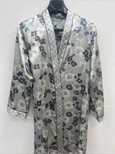 Woman dressing gown - woman,