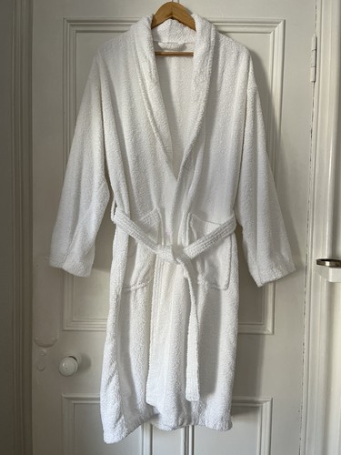 New towel dressing - down, white