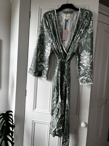 Laura ashley dressing - laura,